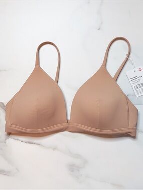 NWT Lululemon Waterside Swim Bikini Top